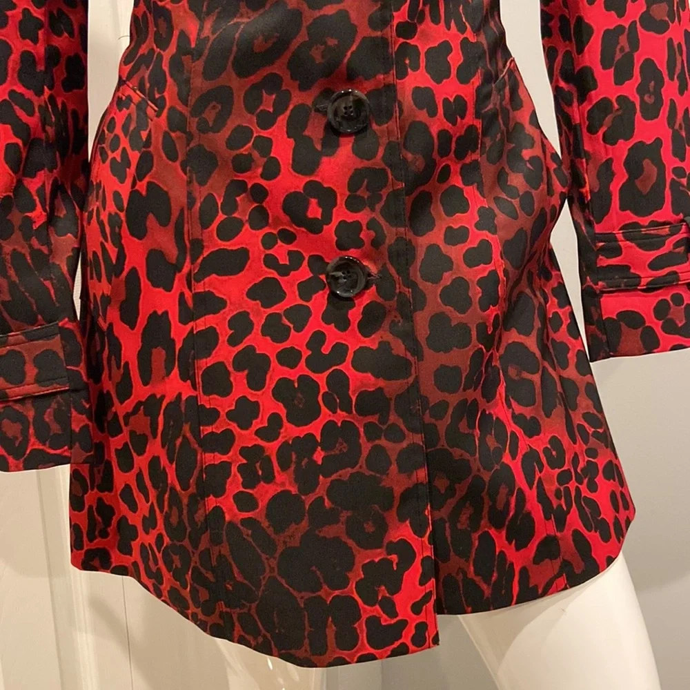 EUC Caché red leopard trench_5